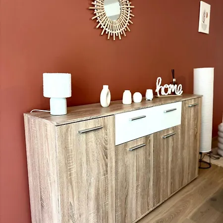 L'escapade Des Domes - Proche De La Gare - Garage - Jaccuzi アパート クレルモン・フェラン